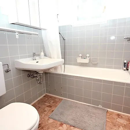 Hohes Ufer Kiebitz Hohwacht